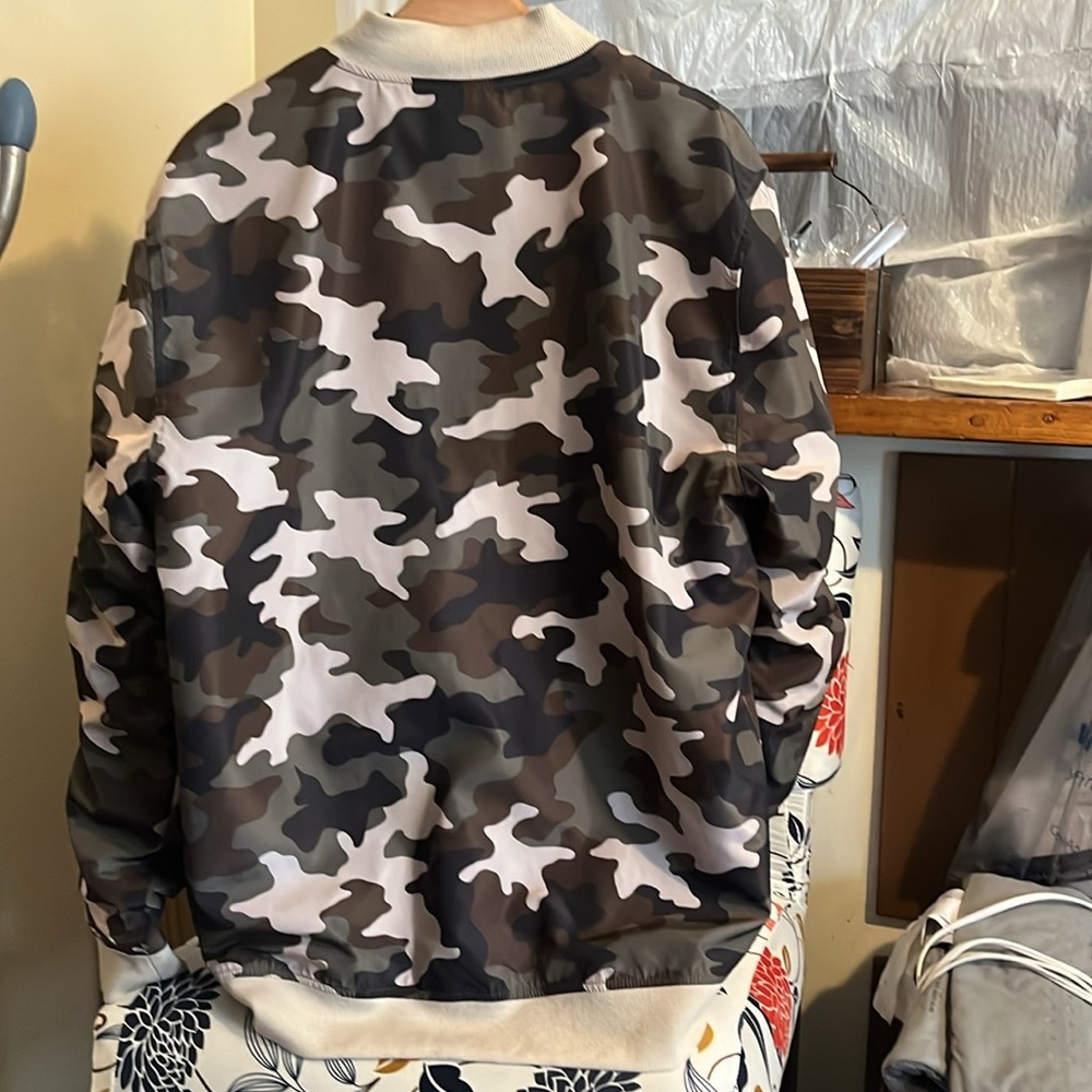 Mens Jacket - Picture 2 of 5